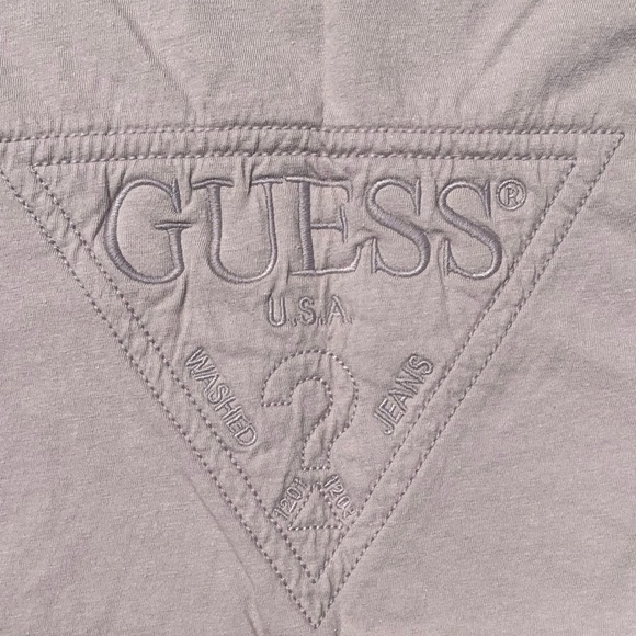 Guess embroidered question mark stitched t shirt - Picture 3 of 4